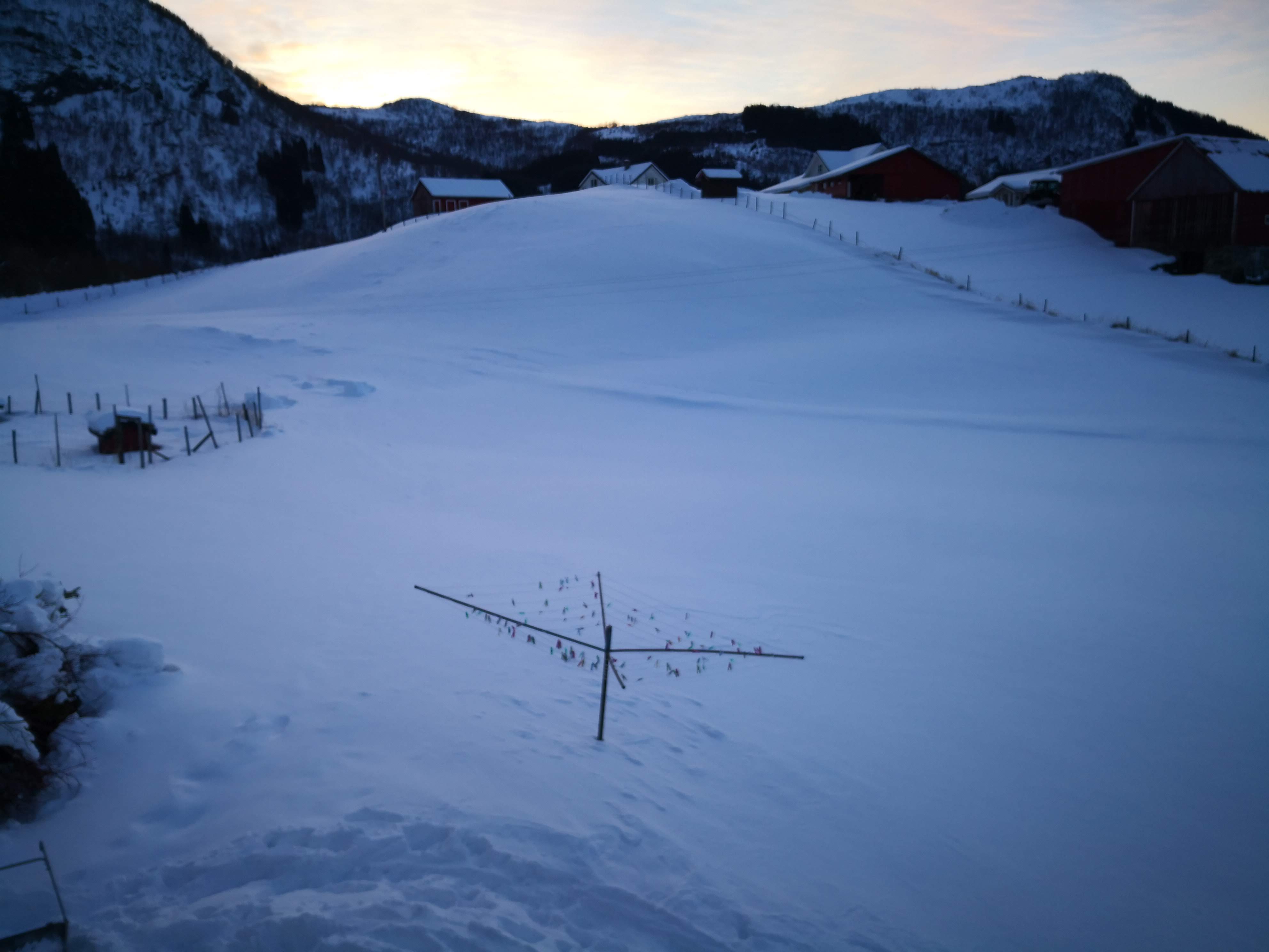 vinter rundt huset